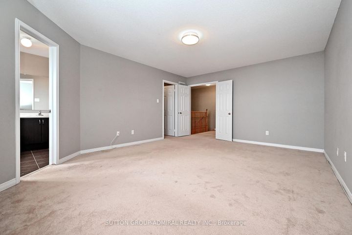 Photo 22 at 41 Big Hill Crescent, Patterson, Vaughan