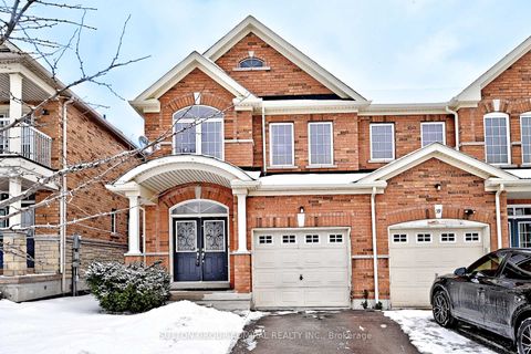 Photo 0 at 41 Big Hill Crescent, Patterson, Vaughan
