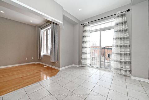 Photo 16 at 41 Big Hill Crescent, Patterson, Vaughan