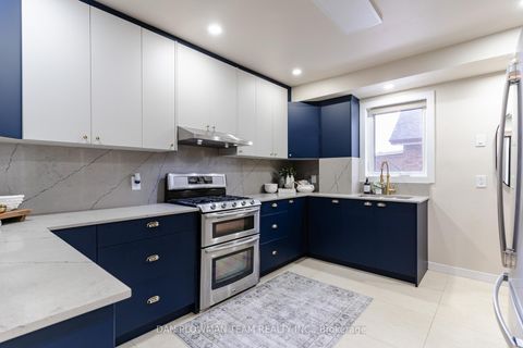 Photo 7 at 752 Douglas Street, Lakeview, Oshawa