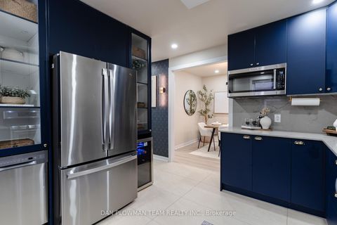 Photo 8 at 752 Douglas Street, Lakeview, Oshawa