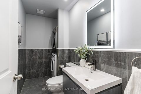 Photo 11 at 752 Douglas Street, Lakeview, Oshawa