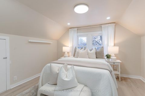 Photo 15 at 752 Douglas Street, Lakeview, Oshawa