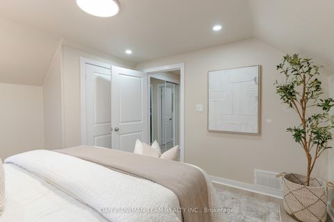 Photo 16 at 752 Douglas Street, Lakeview, Oshawa