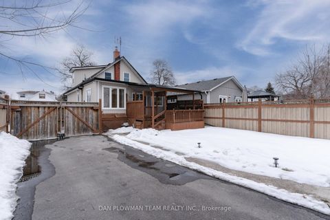 Photo 29 at 752 Douglas Street, Lakeview, Oshawa