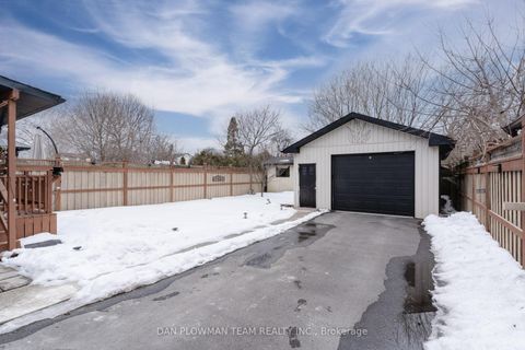 Photo 30 at 752 Douglas Street, Lakeview, Oshawa