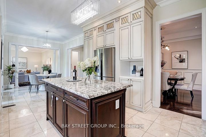 Photo 12 at 80 LADY JESSICA Drive, Patterson, Vaughan