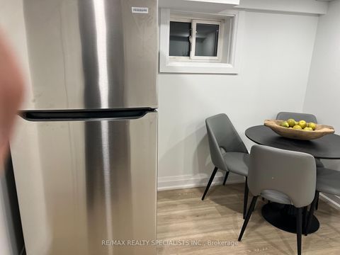 Photo 28 at 252 Earlscourt Avenue, Fairbank, Toronto