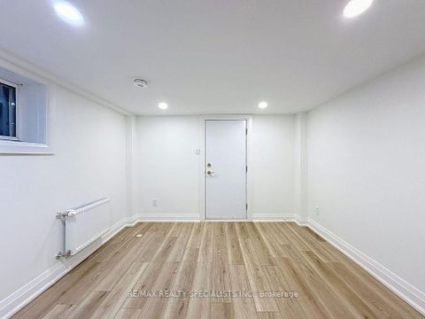 Photo 38 at 252 Earlscourt Avenue, Fairbank, Toronto