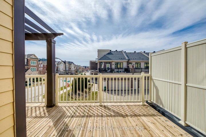 Photo 26 at 369 Timberland Gate, GO Glenorchy, Oakville