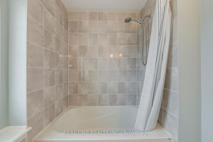 Photo 40 at 369 Timberland Gate, GO Glenorchy, Oakville