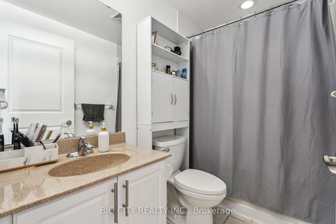 Photo 7 at 805 - 133 Wynford Drive, Don Mills, Toronto