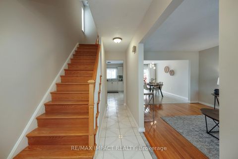 Photo 5 at 672 Galahad Drive, Eastdale, Oshawa