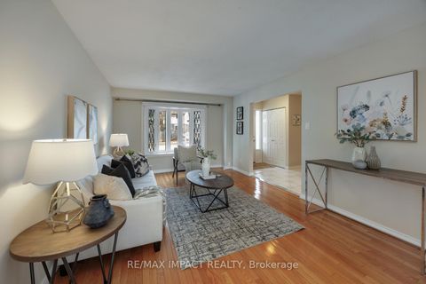 Photo 17 at 672 Galahad Drive, Eastdale, Oshawa