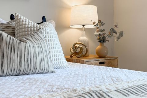 Photo 24 at 672 Galahad Drive, Eastdale, Oshawa