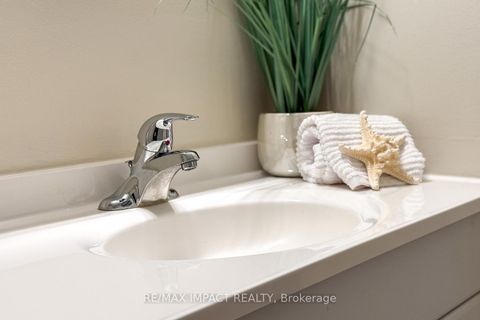 Photo 28 at 672 Galahad Drive, Eastdale, Oshawa