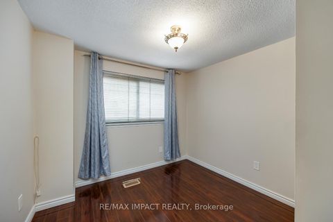 Photo 29 at 672 Galahad Drive, Eastdale, Oshawa