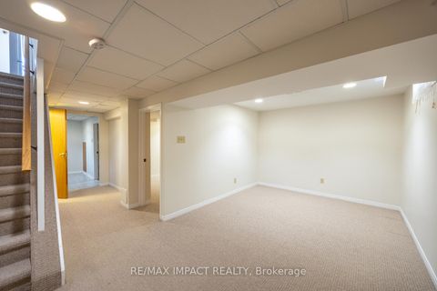 Photo 33 at 672 Galahad Drive, Eastdale, Oshawa