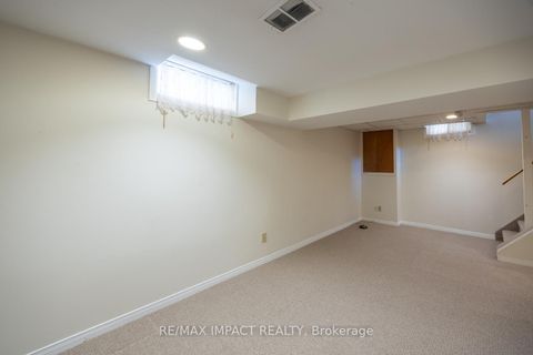 Photo 35 at 672 Galahad Drive, Eastdale, Oshawa