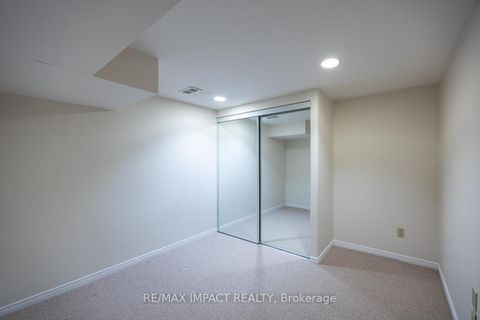 Photo 36 at 672 Galahad Drive, Eastdale, Oshawa