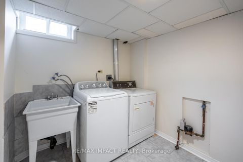 Photo 40 at 672 Galahad Drive, Eastdale, Oshawa