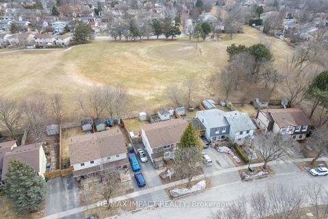 Photo 49 at 672 Galahad Drive, Eastdale, Oshawa