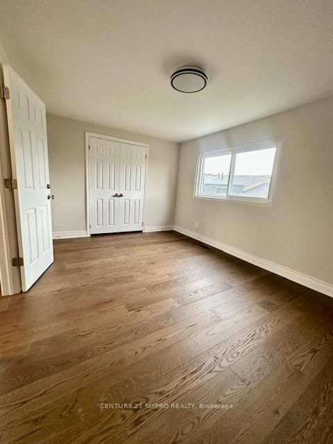 Photo 8 at #61 - 120 Beverly Glen Boulevard, L'Amoreaux, Toronto