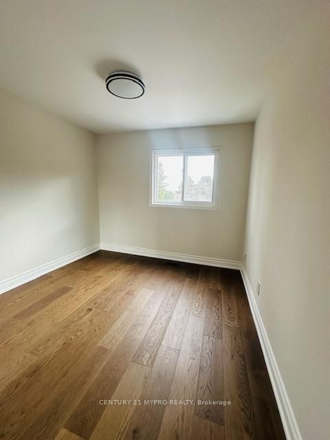 Photo 10 at #61 - 120 Beverly Glen Boulevard, L'Amoreaux, Toronto