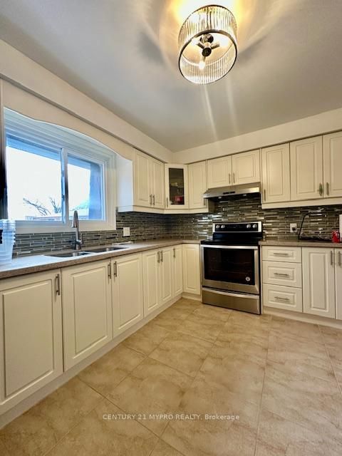 Photo 17 at #61 - 120 Beverly Glen Boulevard, L'Amoreaux, Toronto