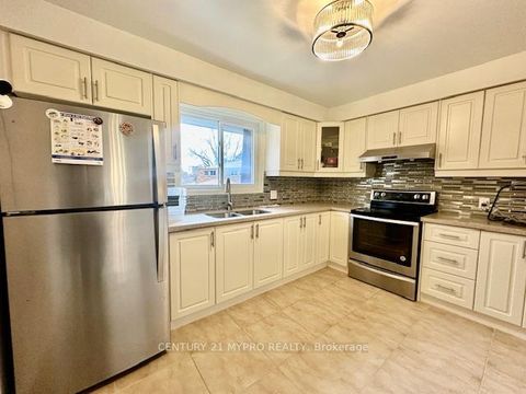 Photo 18 at #61 - 120 Beverly Glen Boulevard, L'Amoreaux, Toronto