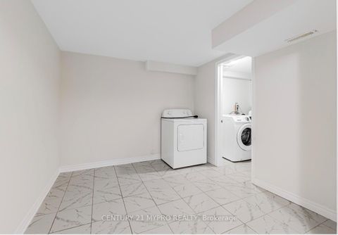 Photo 21 at #61 - 120 Beverly Glen Boulevard, L'Amoreaux, Toronto