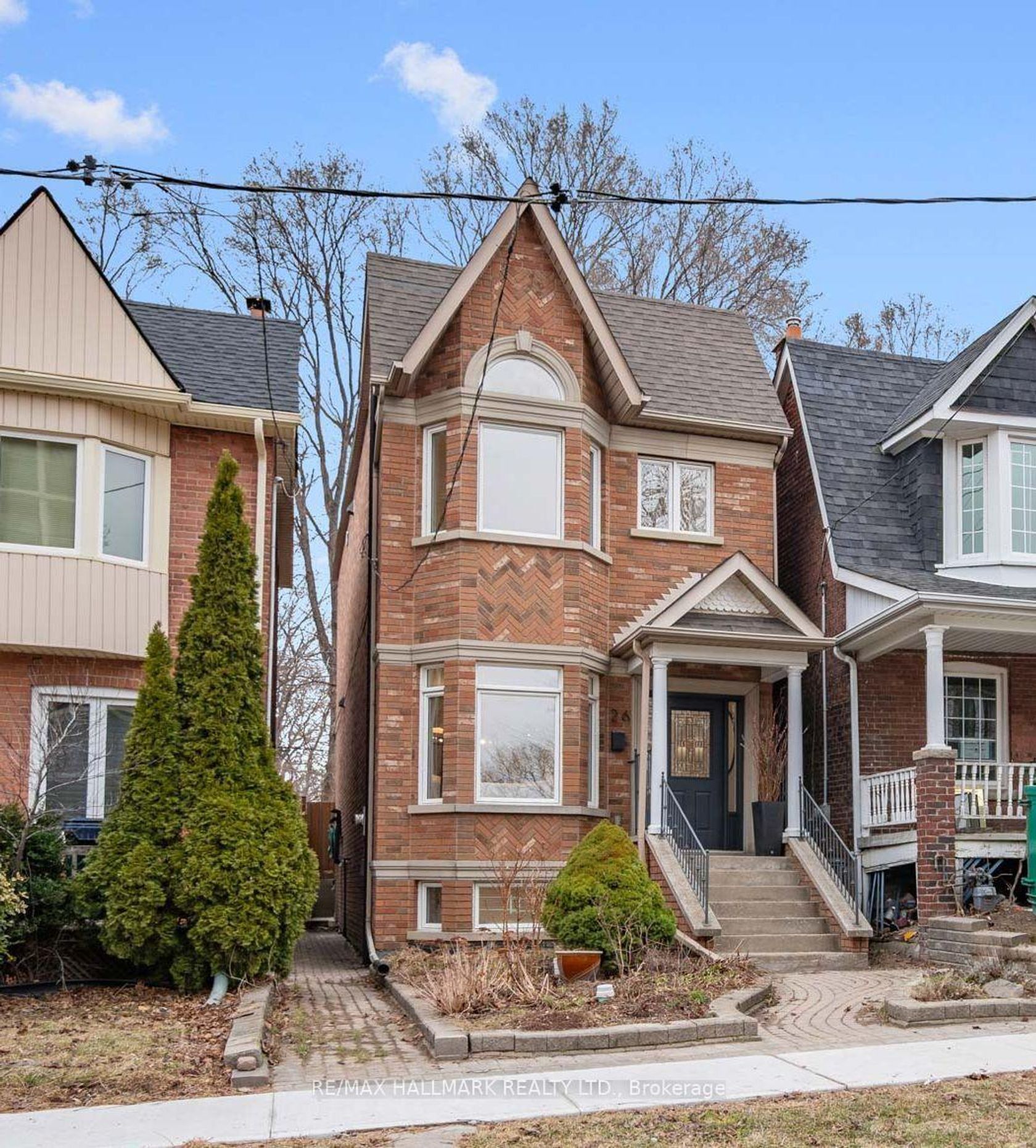 26 Eastmount Avenue, Danforth, Toronto 