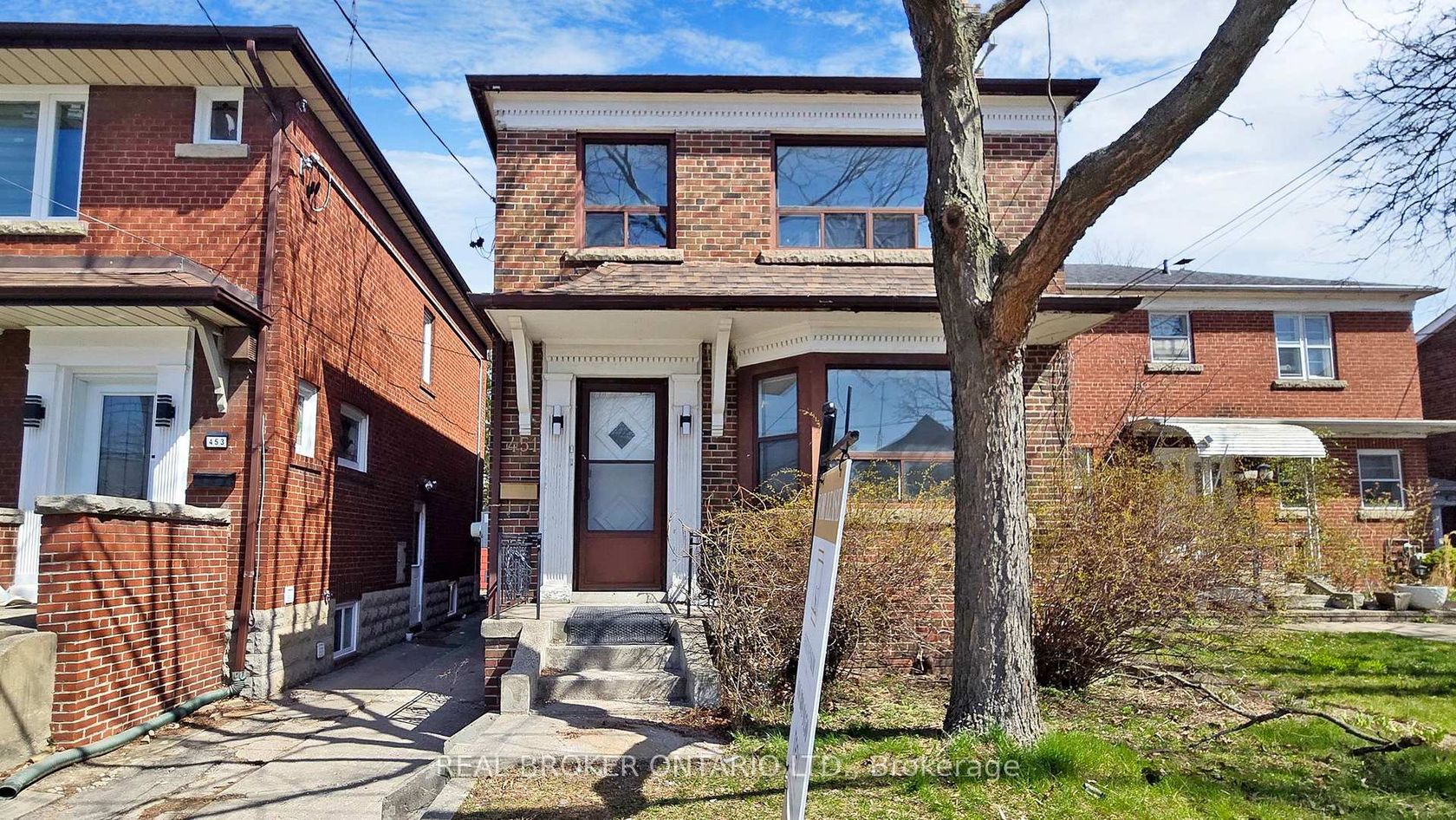 451 Donlands Avenue, East York, Toronto by Loree Meneguzzi Real Estate 451 Donlands Avenue, East York, Toronto