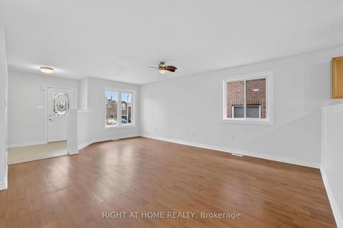 Photo 7 at 16 Glenhill Drive, Painswick South, Barrie