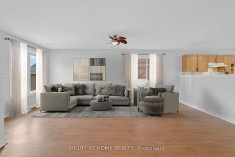 Photo 8 at 16 Glenhill Drive, Painswick South, Barrie