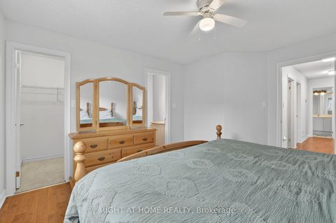 Photo 20 at 16 Glenhill Drive, Painswick South, Barrie