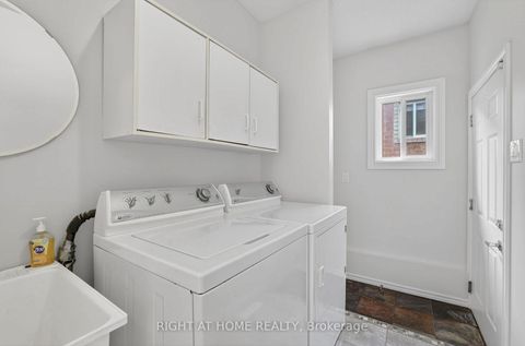 Photo 29 at 16 Glenhill Drive, Painswick South, Barrie