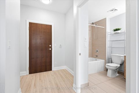 Photo 18 at GL5 - 6 Eva Road, Etobicoke West Mall, Toronto