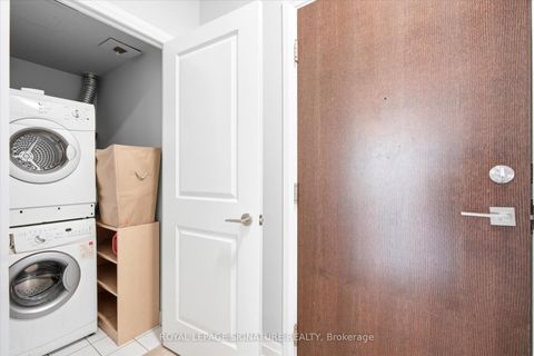 Photo 20 at GL5 - 6 Eva Road, Etobicoke West Mall, Toronto