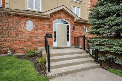 Photo 1 at 5 - 51 Ferndale Drive S, Ardagh, Barrie