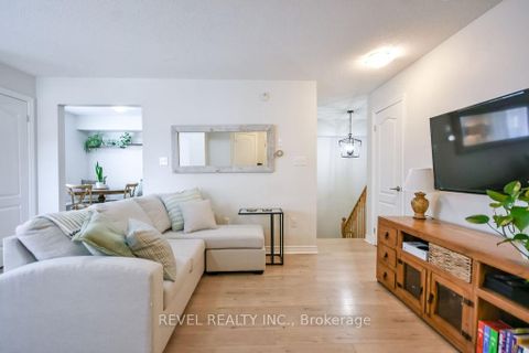 Photo 6 at 5 - 51 Ferndale Drive S, Ardagh, Barrie