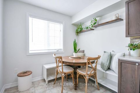 Photo 12 at 5 - 51 Ferndale Drive S, Ardagh, Barrie