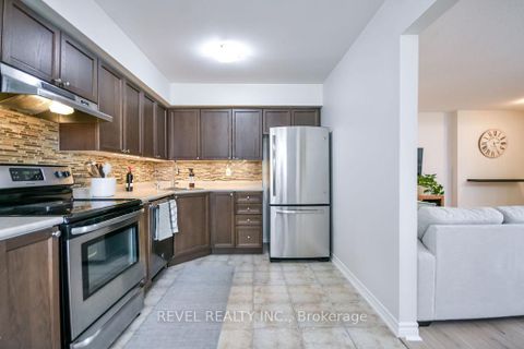 Photo 17 at 5 - 51 Ferndale Drive S, Ardagh, Barrie