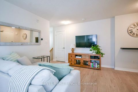 Photo 18 at 5 - 51 Ferndale Drive S, Ardagh, Barrie