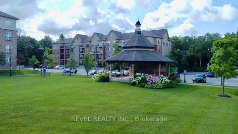 Photo 34 at 5 - 51 Ferndale Drive S, Ardagh, Barrie