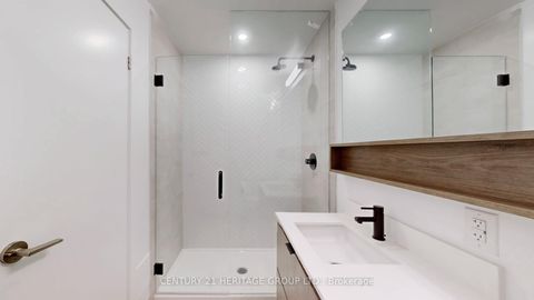 Photo 23 at 708 - 8888 Yonge Street, South Richvale, Richmond Hill