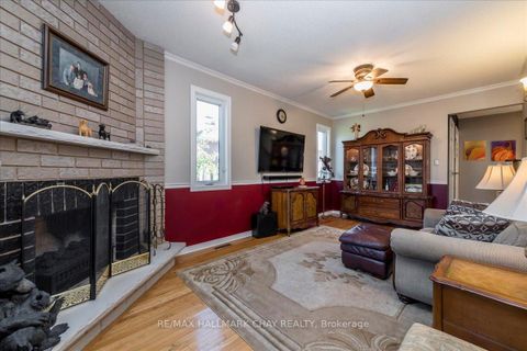 Photo 11 at 21 Barwick Drive, West Bayfield, Barrie