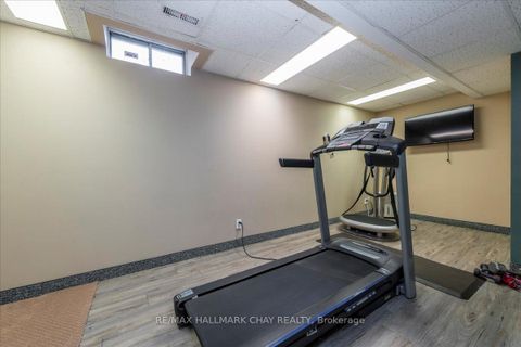 Photo 26 at 21 Barwick Drive, West Bayfield, Barrie