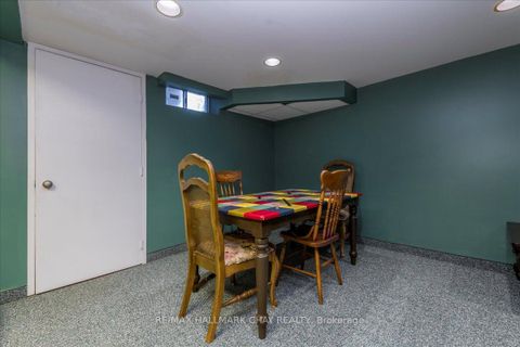 Photo 28 at 21 Barwick Drive, West Bayfield, Barrie