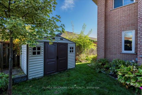 Photo 34 at 21 Barwick Drive, West Bayfield, Barrie